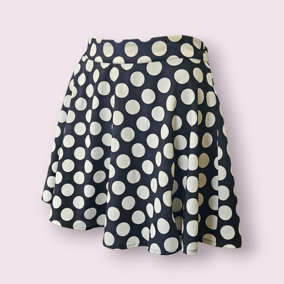 Forever 21 Polka Dot Skater Skirt Size M - Picture 2 of 5